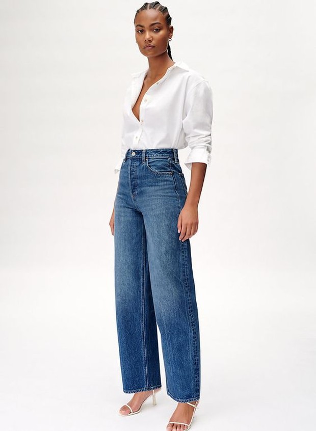 Pinterest.com/aritzia Padukan button down dan jeans