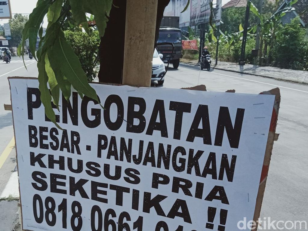 Wow, Poster Iklan Pengobatan Khusus Pria Merebak di Klaten Wow, Poster Iklan Pengobatan Khusus Pria Merebak di Klaten