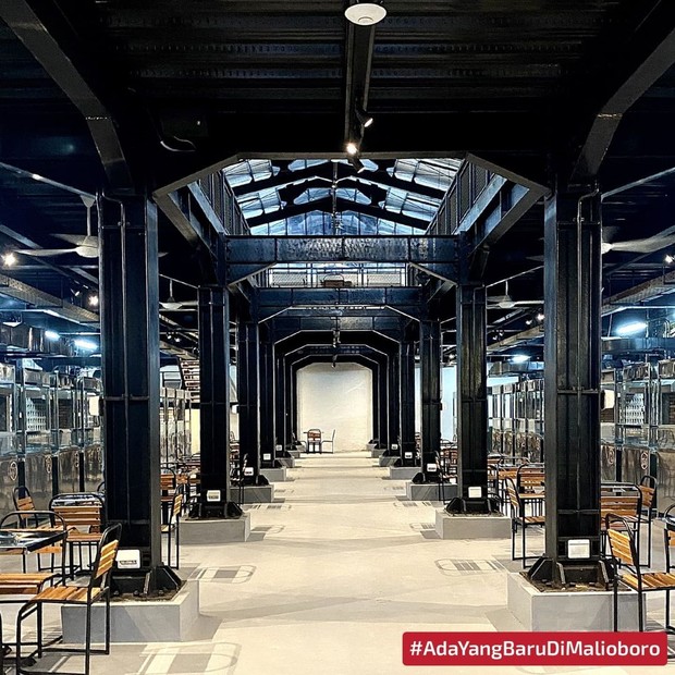 Potret Teras Malioboro gedung baru yang digunakan oleh PKL Maliboro Jogja/instagram/pemkotjogja Wujud Teras Malioboro yang mengusung konsep kekinian dan nyaman seperti Kota Jogja.