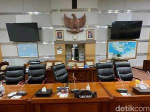Komisi I Sunyi Senyap Saat Anggota DPR Terpapar Covid-19