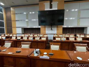Komisi I DPR Loloskan Calon Anggota KIP, Ini Daftarnya