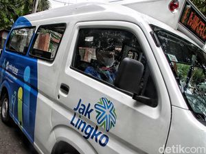 Mikrotrans Kecelakaan dengan Truk di Jakut, TransJ Pastikan Tak Ada Korban