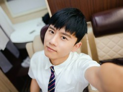 Tertelan Tulang Ikan, Penyanyi Ini Dilarikan ke Rumah Sakit