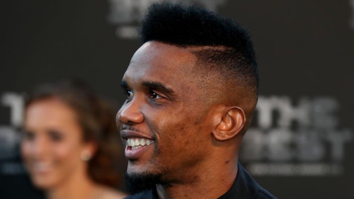 LONDON, ENGLAND - SEPTEMBER 24:  Cameroon footballer, Samuel Etoo arrives on the Green Carpet ahead of The Best FIFA Football Awards at Royal Festival Hall on September 24, 2018 in London, England.  (Photo by Dan Istitene/Getty Images)