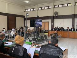 Alex Noerdin Disebut Kantongi Rp 4,8 M dari Korupsi Masjid Sriwijaya