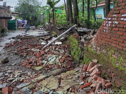 Fakta-fakta Ibu di Kota Malang Tewas Tertimpa Tembok Kantor Kecamatan