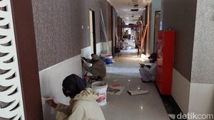 Perbaikan Hotel untuk Isolasi Pasien COVID-19 di Surabaya