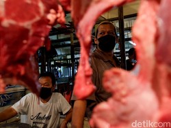 Mendag Lutfi Kaget Harga Daging Sapi di Pasar Senen Rp 135 Ribu