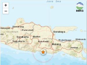 Warga Blitar Tak Rasakan Gempa M 3,7