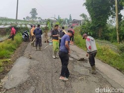 Parah...Jalur Evakuasi Gunung Slamet Rusak Sampai Ditanami Pohon Pisang