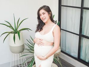 Jessica Iskandar, Si Bumil yang Makin Bersinar Jessica Iskandar, Si Bumil yang Makin Bersinar