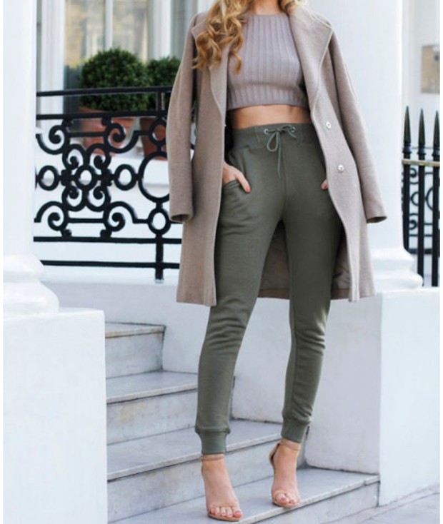 joggers/Foto : fmmstore.com paduan jogger pants, croptop, dan outer apa saja untuk outfit kencan Valentine