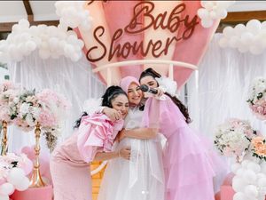 8 Artis Ini Melahirkan di Tanggal Cantik, Aurel Melahirkan Pada 22-2-2022 8 Artis Ini Melahirkan di Tanggal Cantik, Aurel Melahirkan Pada 22-2-2022