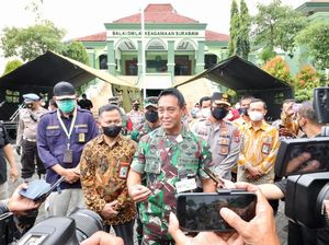 Panglima TNI Cek Tempat Karantina Pelaku Perjalanan Luar Negeri di Surabaya Panglima TNI Cek Tempat Karantina Pelaku Perjalanan Luar Negeri di Surabaya