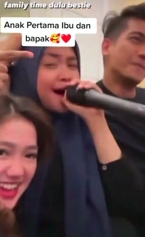 Kompaknya Ria Ricis, Chika Chandrika dan Teuku Ryan.