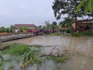 Tak Bisa Berenang, Siswa SD Tewas Tenggelam di Sungai Kalianyar Mojokerto
