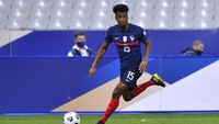 Kingsley Coman akan menjadi penyerang sayap andalan Prancis selama Piala Dunia 2022. Mau jadi starter ataupun turun dari bench, ia siap memberikan ancaman untuk pertahanan lawan. Foto: Getty Images/Aurelien Meunier