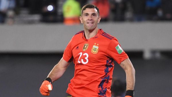 Emiliano Martinez, Jimatnya Argentina!