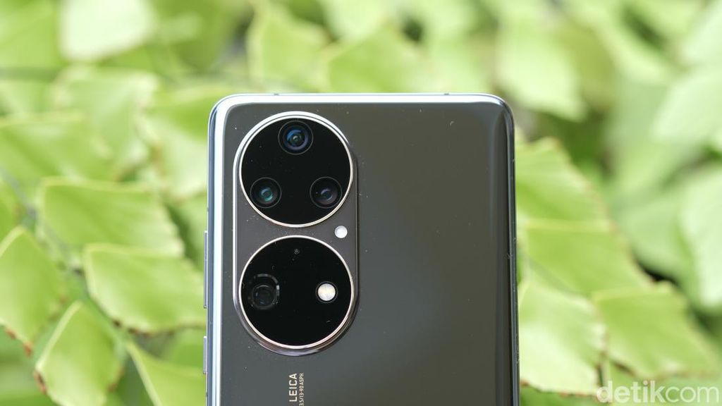 Blind Test Kamera Huawei P50 Pro vs iPhone 13 Pro, Bagus Mana?