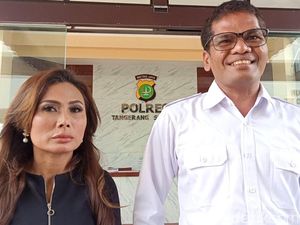 Tangis Ibu Frederika Alexis Cull Pecah, Minta Keadilan Usai Jadi Korban Penganiayaan Tangis Ibu Frederika Alexis Cull Pecah, Minta Keadilan Usai Jadi Korban Penganiayaan