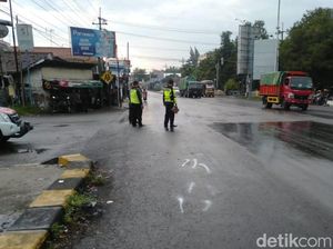 Anggota TNI Meninggal Kecelakaan di Jombang Saat Berangkat Kerja Anggota TNI Meninggal Kecelakaan di Jombang Saat Berangkat Kerja