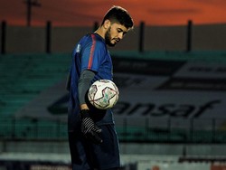 Duka Arema FC, Miss Brasil Pacar Kiper Adilson Maringa Meninggal Dunia