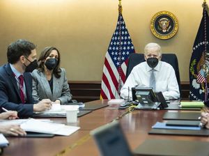 Momen Menegangkan Biden Pantau Penyerbuan Pemimpin ISIS Momen Menegangkan Biden Pantau Penyerbuan Pemimpin ISIS