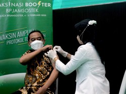 Cegah Omicron, 2.000 Pegawai BPJAMSOSTEK Disuntik Vaksin Booster