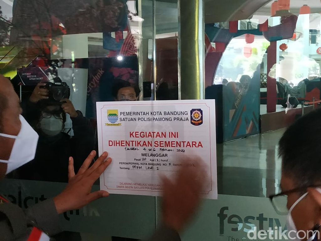 Pemkot Bandung Resmi Tutup Mal Tiga Hari Imbas Kerumunan Massa