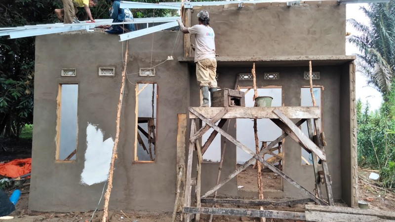 Penampakan Rumah Baru Mak Unah dari Jokowi, Tak Lagi Menyatu Kandang Ayam