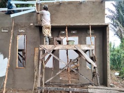 Penampakan Rumah Baru Mak Unah dari Jokowi, Tak Lagi Menyatu Kandang Ayam