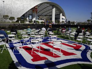 Survei Membuktikan: Orang AS Lebih Pilih Super Bowl atau Seks? Survei Membuktikan: Orang AS Lebih Pilih Super Bowl atau Seks?