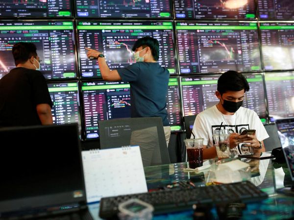 Trader Kripto Bisa Keruk Cuan Sambil Ngopi di Cafe Ini