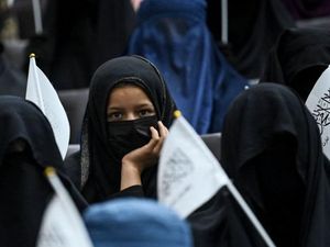 Diizinkan Taliban Kembali Kuliah, Mahasiswi Afghanistan Mengaku Sangat Cemas Diizinkan Taliban Kembali Kuliah, Mahasiswi Afghanistan Mengaku Sangat Cemas