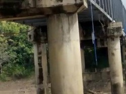 Ibu di Bojonegoro Coba Bunuh Diri Ajak 2 Anaknya untuk Lompat dari Jembatan