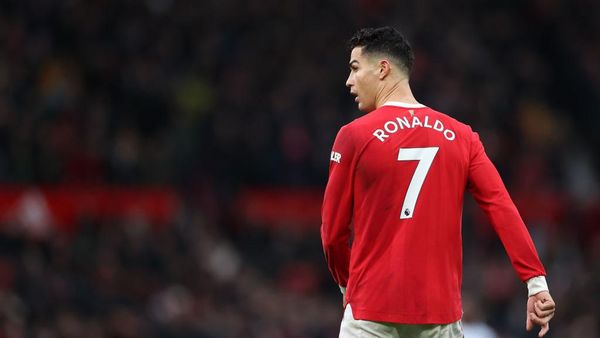 Selamat Ultah ke-37, Cristiano Ronaldo... Berat buat Juara nih!