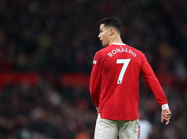 Selamat Ultah ke-37, Cristiano Ronaldo... Berat buat Juara nih!