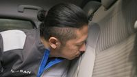 Ini Dia Insinyur Nissan yang Tugasnya Hanya Mencium Bau Kabin Mobil Baru