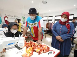 Ivan Gunawan Blusukan ke SMK Cari Bibit Desainer