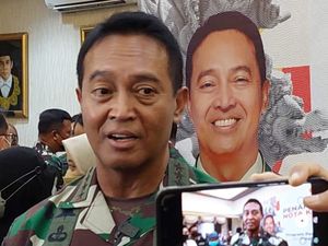Kala Panglima TNI Jadi Solusi Sulitnya Cari Relawan Vaksin Merah Putih Kala Panglima TNI Jadi Solusi Sulitnya Cari Relawan Vaksin Merah Putih