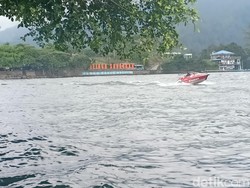 Tabrakan Speedboat di Telaga Sarangan, Satu Orang Hilang Tenggelam