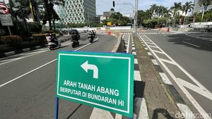 Ada One Way, Begini Suasana Lalu Lintas di Simpang Thamrin-Kebon Sirih