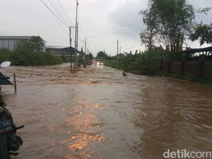 Sungai Janjing Meluap Bikin Banjir 4 Titik di Mojokerto
