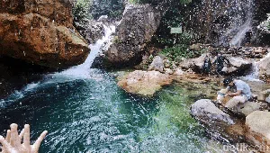Trekking di Sentul Bonus Nikmati Segar-Asrinya Curug Ciburial, Mau? Trekking di Sentul Bonus Nikmati Segar-Asrinya Curug Ciburial, Mau?