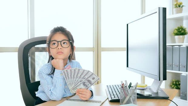 Ilustrasi Mengelola Keuangan/ Foto: Canva/PR Image Factory