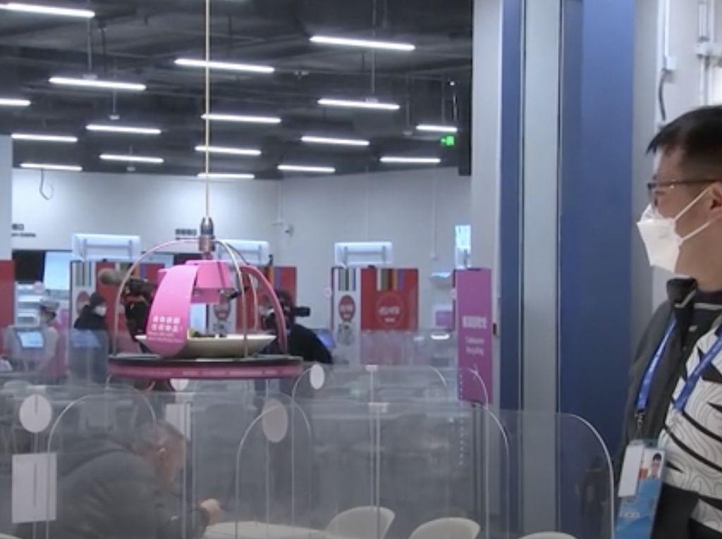 Unik! Kafetaria Olimpiade Beijing 2022 Gunakan Robot