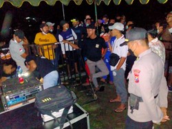 Polisi Bubarkan Live Music di Blitar Demi Cegah Sebaran Omicron