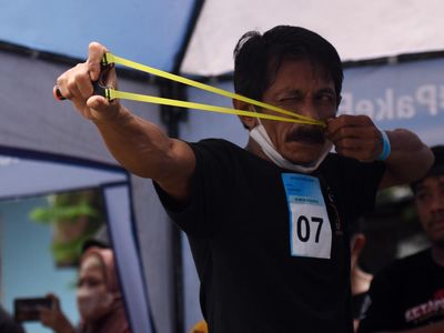 Membangkitkan Ketapel Tradisional di Tanah Air