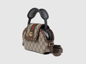 Gucci Jual Pelindung Khusus AirPods Max, Harganya Setara DP Rumah