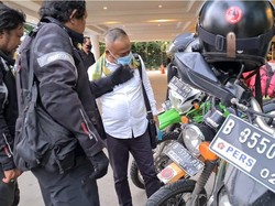 Disambut Ketum PWI, Tim JKW Tiba di Kendari Usai Keliling 24 Provinsi